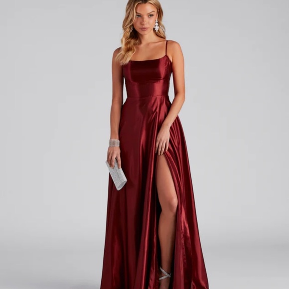 Red Prom Dress - Picture 1 of 7